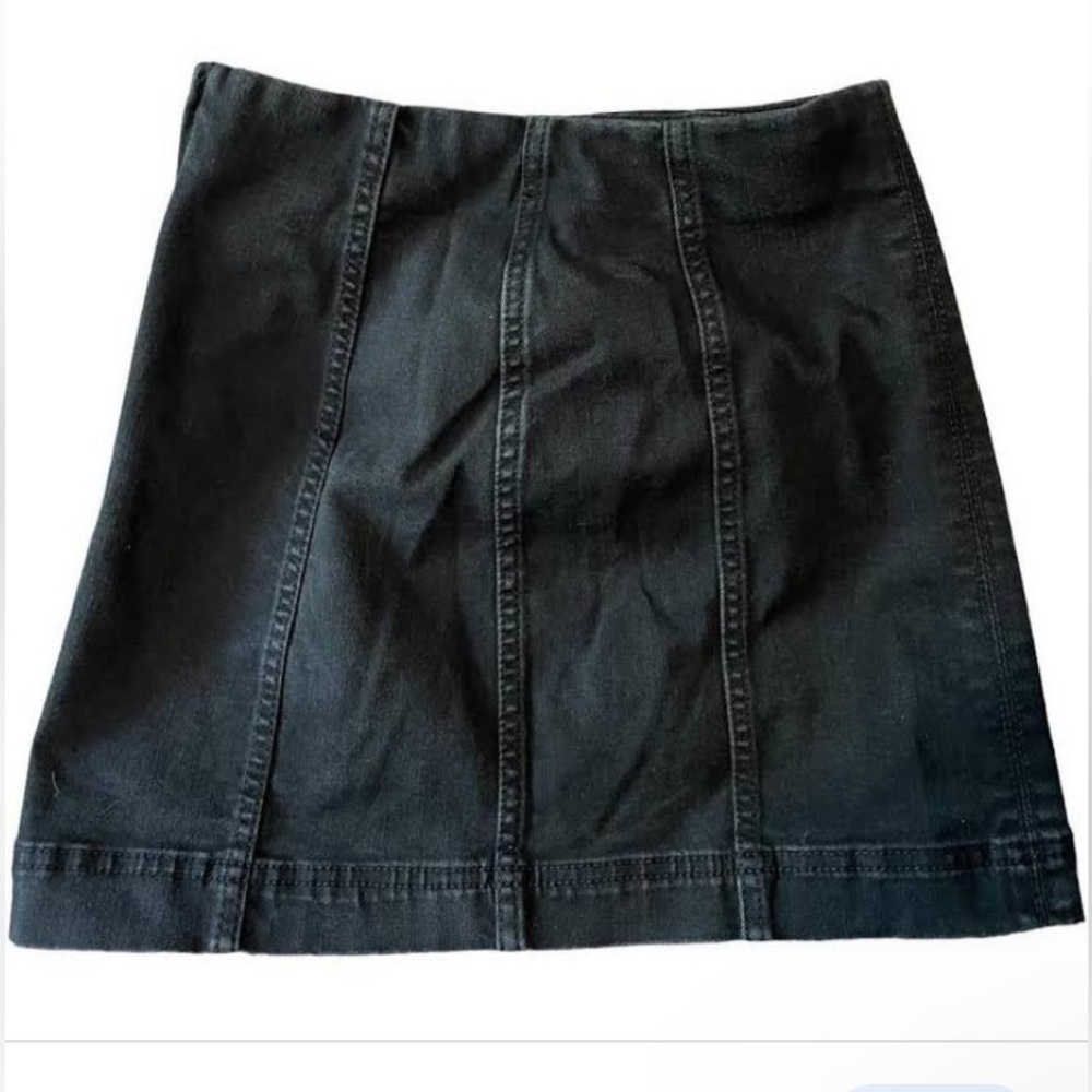 WILD FABLE BLACK SKIRT SIZE 2
